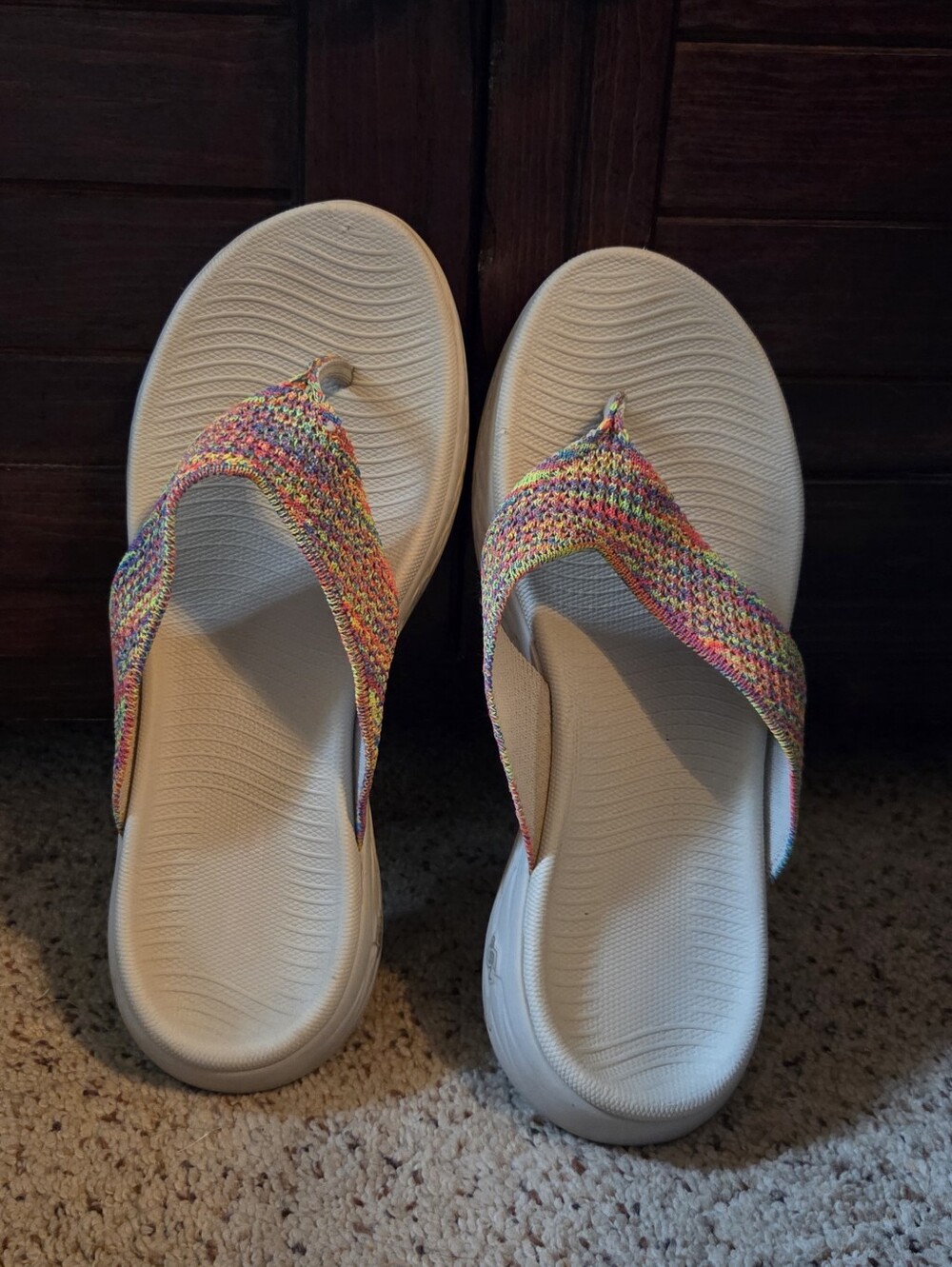 Women's Skechers Flip Flops Sz 8
